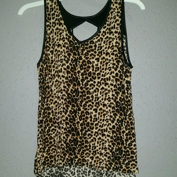 Dots Tops - Leopard top